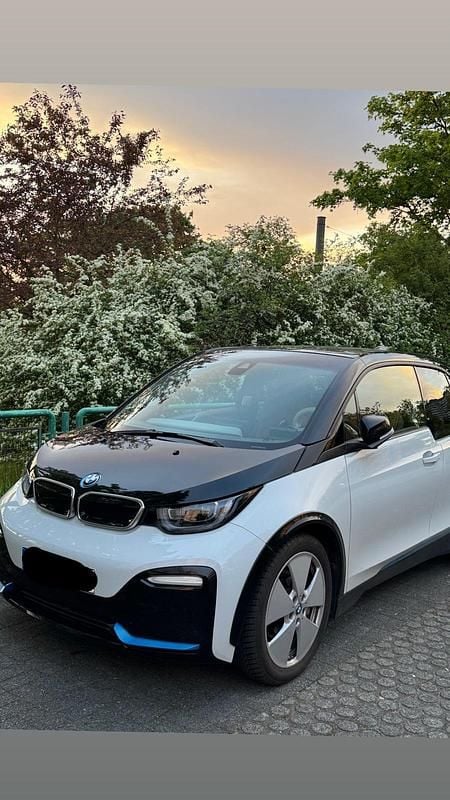Gebraucht BMW i3 Comfort Edition 135 kW (184 PS) 2021 Weiß Kleinwagen