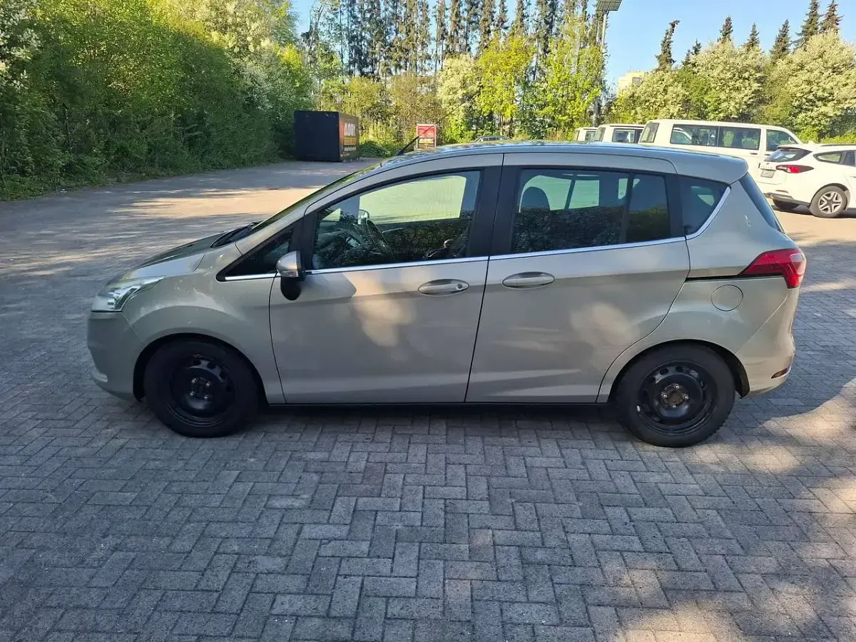 Gebraucht Ford B-MAX Titanium 95 PS (69 kW) 2013 Beige Van / Kleinbus
