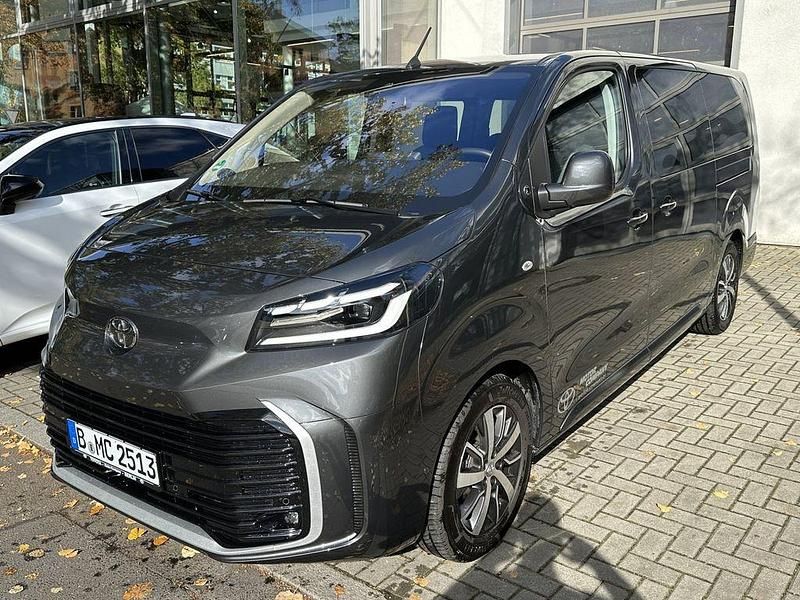 Gebraucht Toyota Proace Team 177 PS (130 kW) 2024 Grau Van / Kleinbus