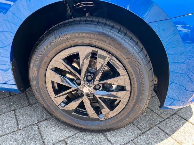 Neu Skoda Fabia Selection 80 PS (58 kW) 2025 Raceblau Kleinwagen