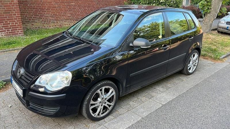 Gebraucht VW Polo 69 PS (50 kW) 2007 Schwarz Limousine