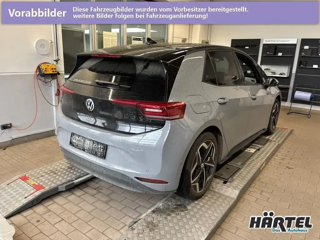 Gebraucht VW ID.3 Pro 150 kW (204 PS) 2023 Mondsteingrau (grey), solid Kleinwagen