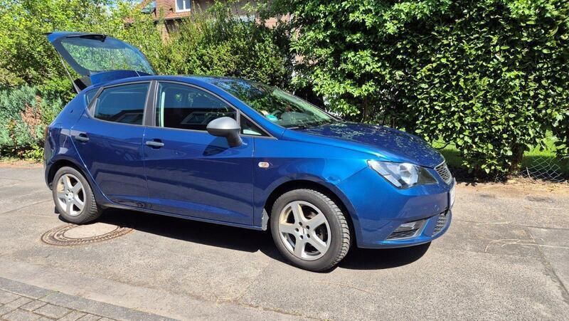 Blau Gebraucht 2017 Seat Ibiza Kleinwagen | 6.990 € (Guter Preis) - Bild 1/4