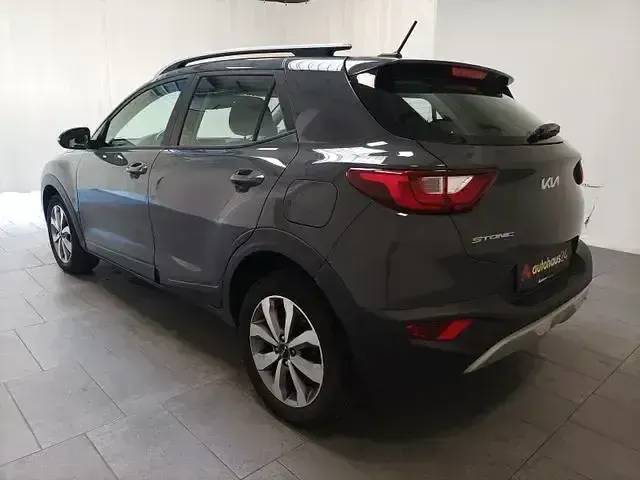 Gebraucht Kia Stonic Vision 101 PS (74 kW) 2022 Grau SUV