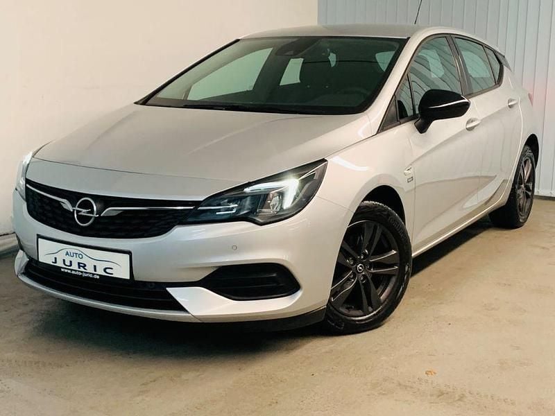 Silber Gebraucht 2020 Opel Astra Limousine | 12.900 € (Fairer Preis) - Bild 1/4