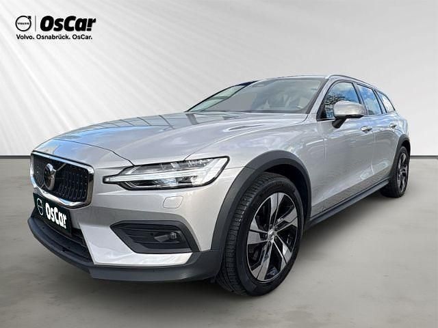 Gebraucht Volvo V60 CC Plus 197 PS (144 kW) 2023 Silber Kombi