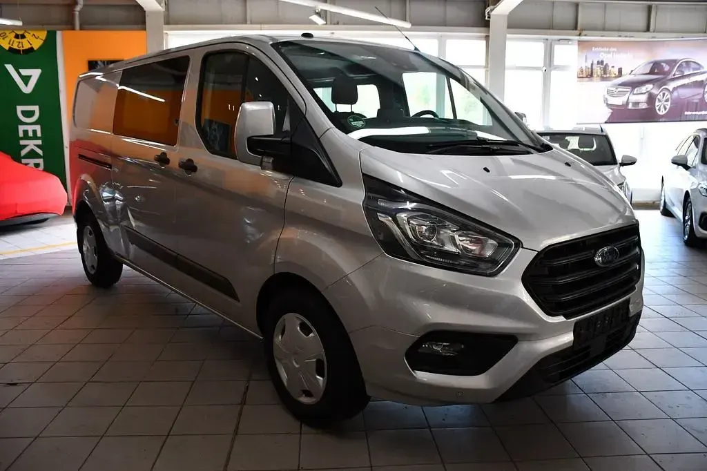 Używany Ford Transit Custom 170 KM (125 kW) 2018 Srebrny Minivan