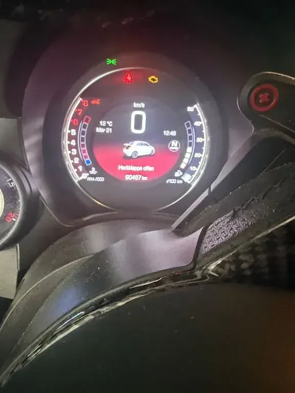 Gebraucht Abarth 595C Competizione 179 PS (131 kW) 2017 Schwarz Cabrio