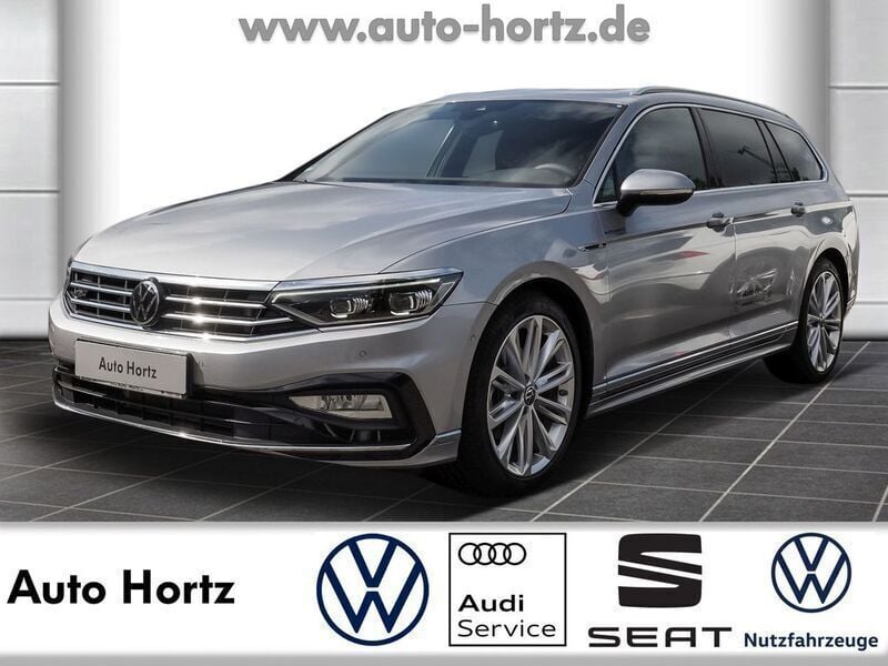 Silber Gebraucht 2023 VW Passat Elegance Kombi | 42.800 € (Teuer) - Bild 1/4