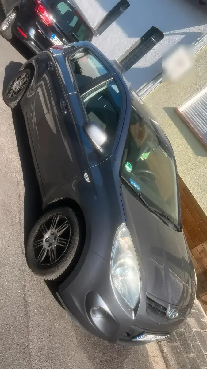Gebraucht Hyundai i20 78 PS (57 kW) 2012 Grau Kleinwagen