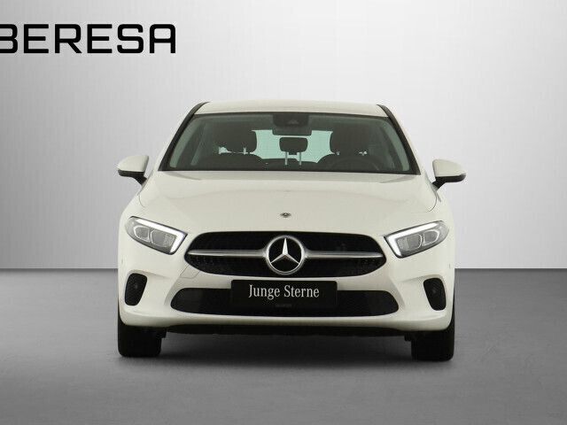 Gebraucht Mercedes A250 Progressive 218 PS (160 kW) 2022 Weiß Kleinwagen
