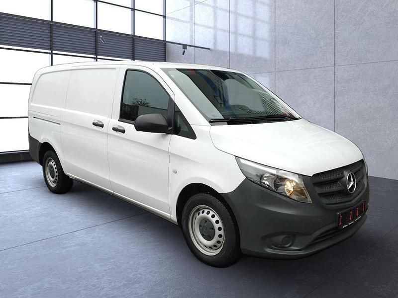 Weiß Gebraucht 2019 Mercedes Vito Van / Kleinbus | 19.990 € (Superpreis) - Bild 1/4
