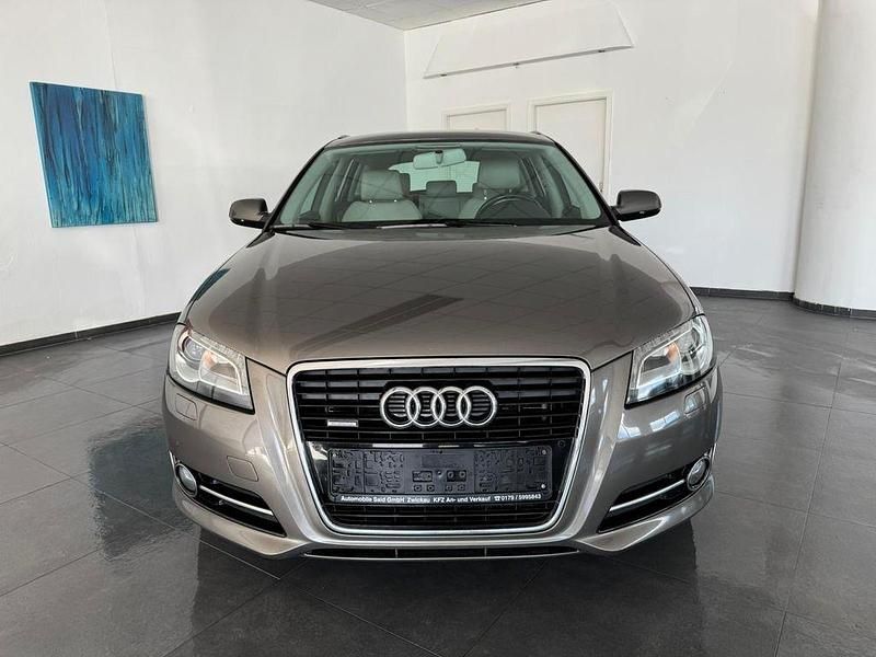 Gebraucht Audi A3 Ambition 140 PS (102 kW) 2011 Grau Kleinwagen