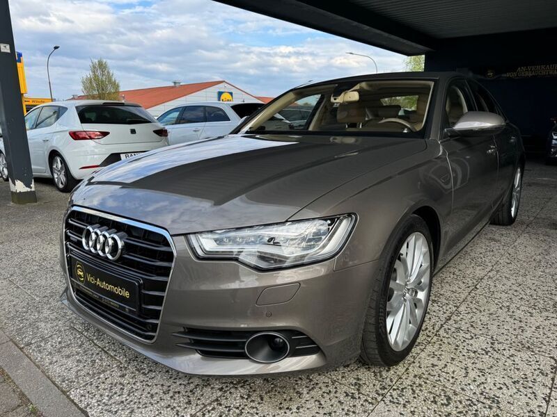 Grau Gebraucht 2012 Audi A6 Ambiente Limousine | 17.950 € (Fairer Preis) - Bild 1/4