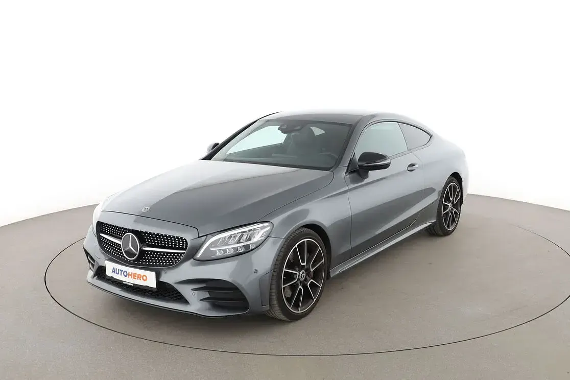 Gebraucht Mercedes C300 258 PS (189 kW) 2018 Coupé