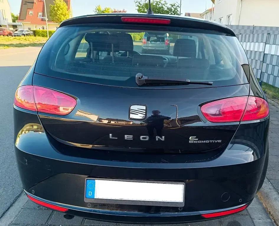 Second-hand Seat Leon Copa 105 CP (77 kW) 2011 Negru Hatchback