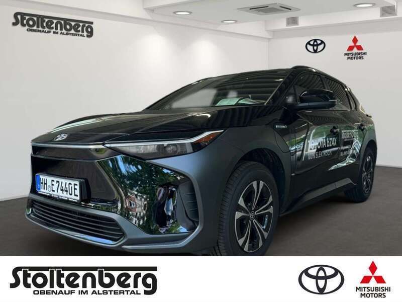 Onyxschwarz Gebraucht 2023 Toyota bZ4X Comfort SUV | 31.945 € (Superpreis) - Bild 1/4