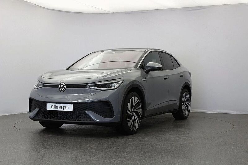 Grau Gebraucht 2023 VW ID.5 Pro Performance SUV | 36.489 € (Guter Preis) - Bild 1/4