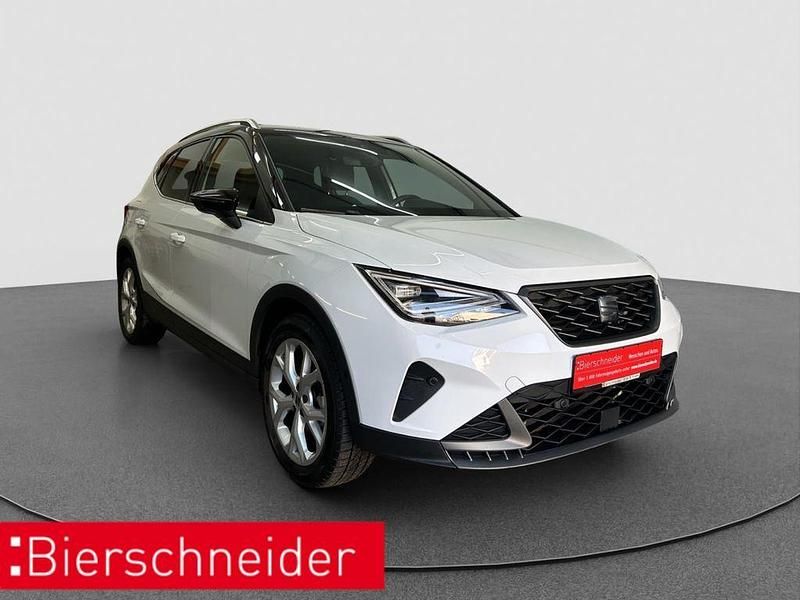 Gebraucht Seat Arona FR 150 PS (110 kW) 2025 Weiss SUV