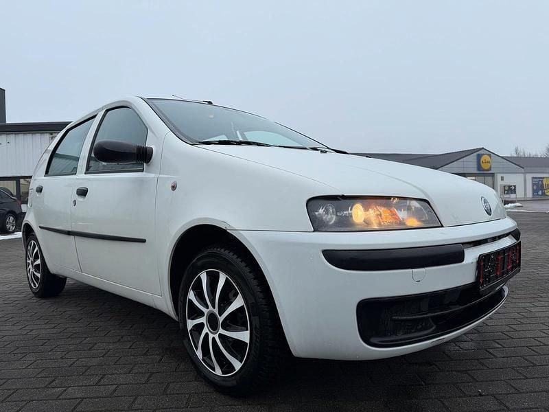 Gebraucht Fiat Punto 60 PS (44 kW) 2003 Weiß Kleinwagen