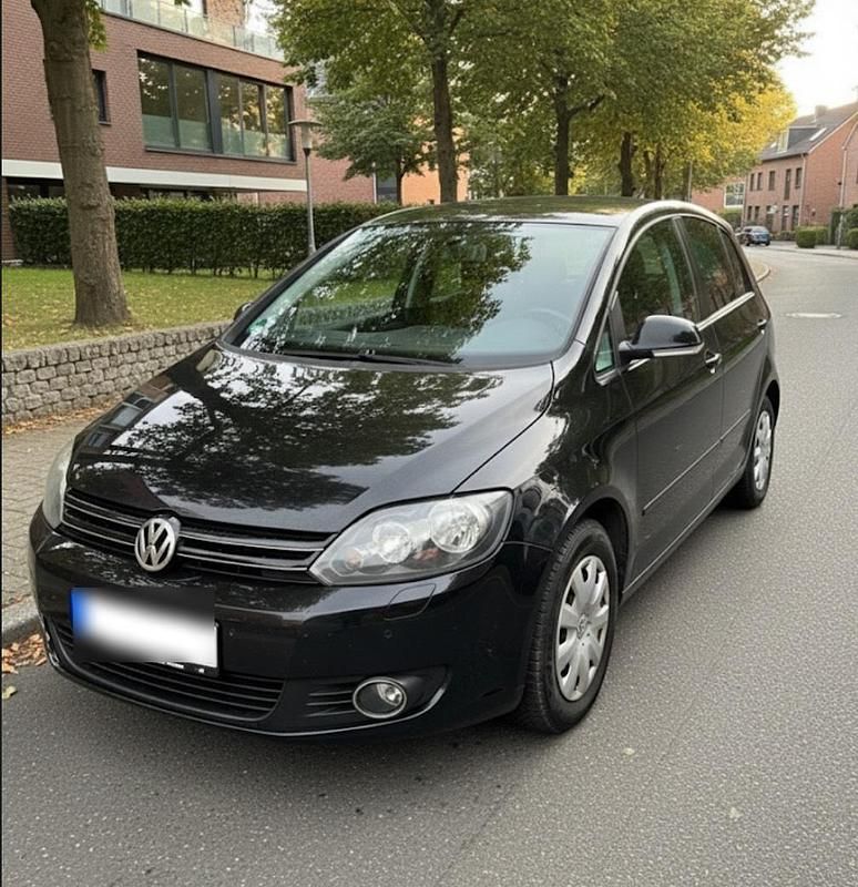 Schwarz Gebraucht 2011 VW Golf VI Limousine | 5.199 € (Fairer Preis) - Bild 1/4