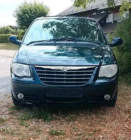 Gebraucht Chrysler Voyager 150 PS (110 kW) 2006 Grün Van / Kleinbus