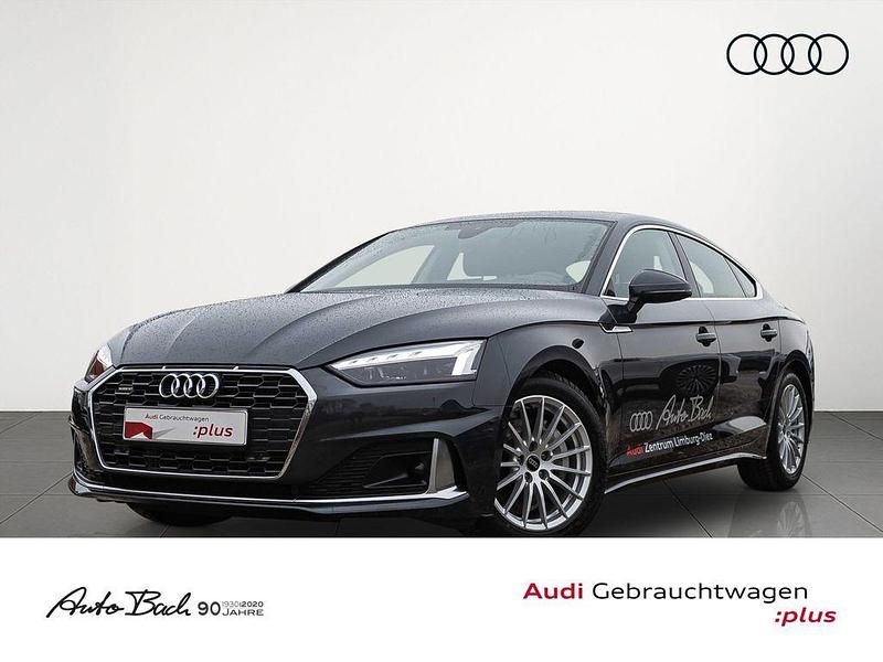 Grau Gebraucht 2024 Audi A5 Sportback Advanced Plus Kleinwagen | 44.970 € (Teuer) - Bild 1/4