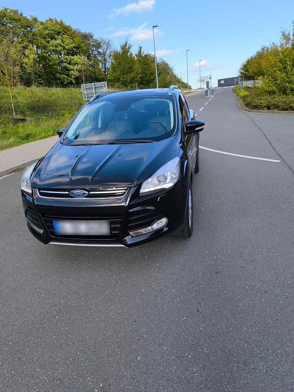 Gebraucht Ford Kuga Titanium 180 PS (132 kW) 2016 SUV