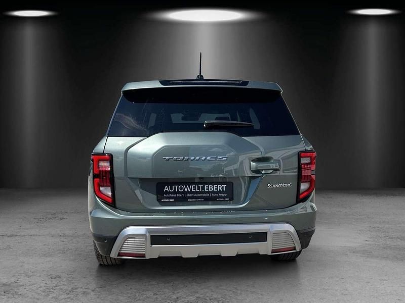 Gebraucht KGM Torres 163 PS (119 kW) 2024 Forest green SUV