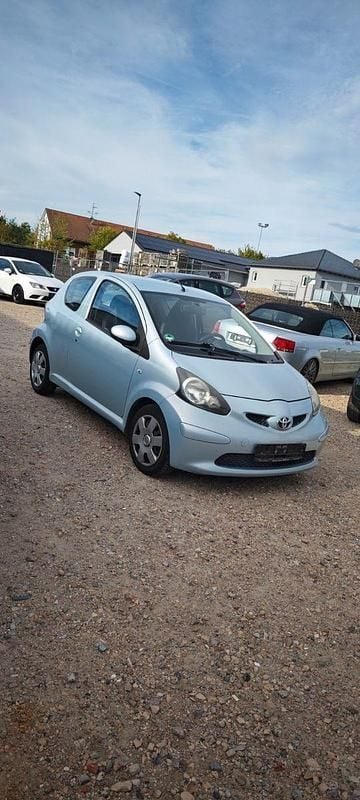 Blau Gebraucht 2006 Toyota Aygo Cool Kleinwagen | 499 € (Guter Preis) - Bild 1/4