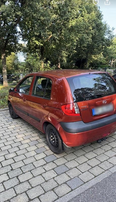Gebraucht Hyundai Getz 70 PS (51 kW) 2010 Rot Kleinwagen
