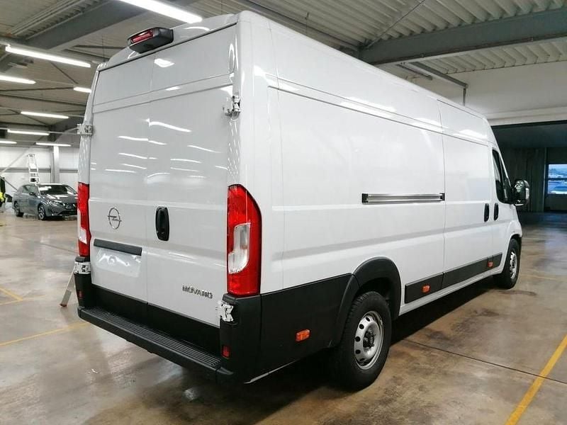 Gebraucht Opel Movano 140 PS (102 kW) 2024 Weiß Van