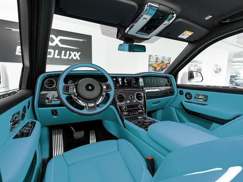 Neu Rolls Royce Cullinan 571 PS (419 kW) 2026 Schwarz SUV