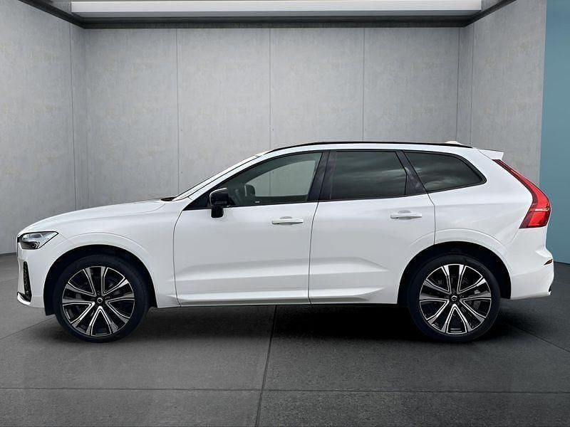Weiß Gebraucht 2022 Volvo XC60 R-Design SUV | 35.499 € (Fairer Preis) - Bild 1/4