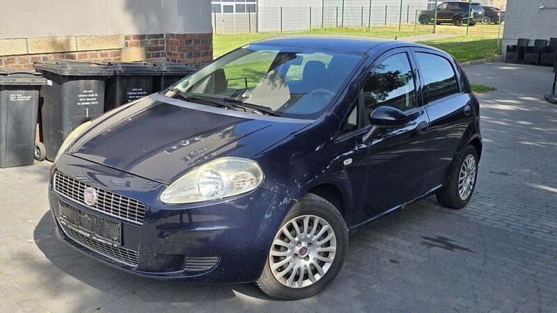 Blau Gebraucht 2009 Fiat Grande Punto Emotion Kleinwagen | 1.350 € (Superpreis) - Bild 1/4