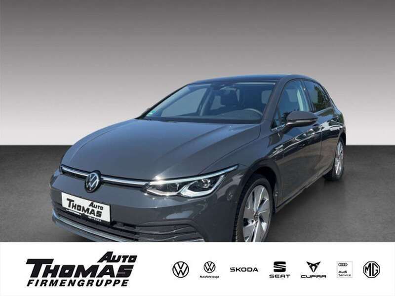 Uranograu Gebraucht 2021 VW Golf VIII Style Limousine | 24.580 € (Superpreis) - Bild 1/2