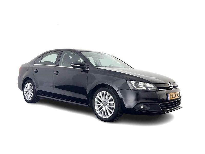 Gebraucht VW Jetta Highline 170 PS (125 kW) 2013 Schwarz Limousine