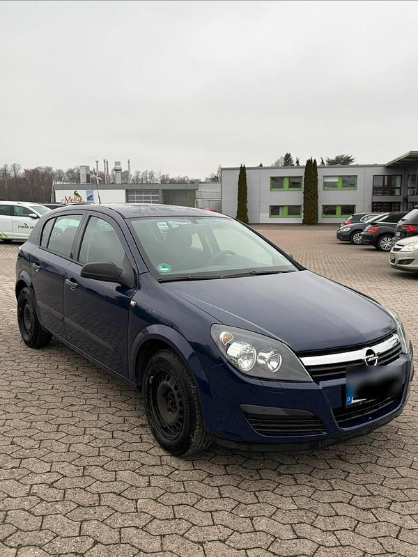 Gebraucht Opel Astra 105 PS (77 kW) 2006 Blau Limousine