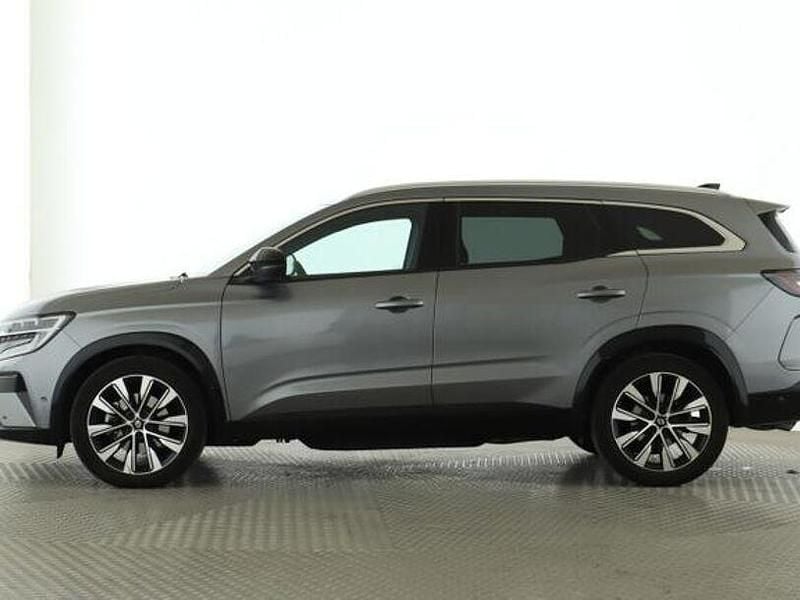 Grau Gebraucht 2024 Renault Espace | 33.449 € - Bild 1/4