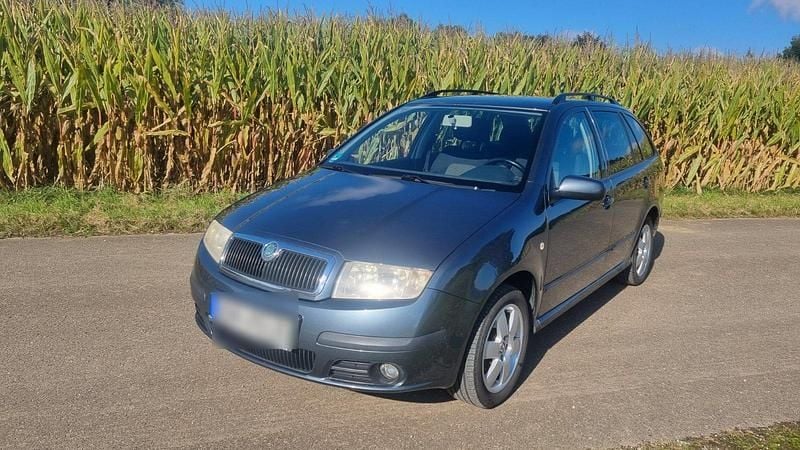 Gebraucht 2004 Skoda Fabia Kleinwagen | 900 € (Fairer Preis) - Bild 1/4