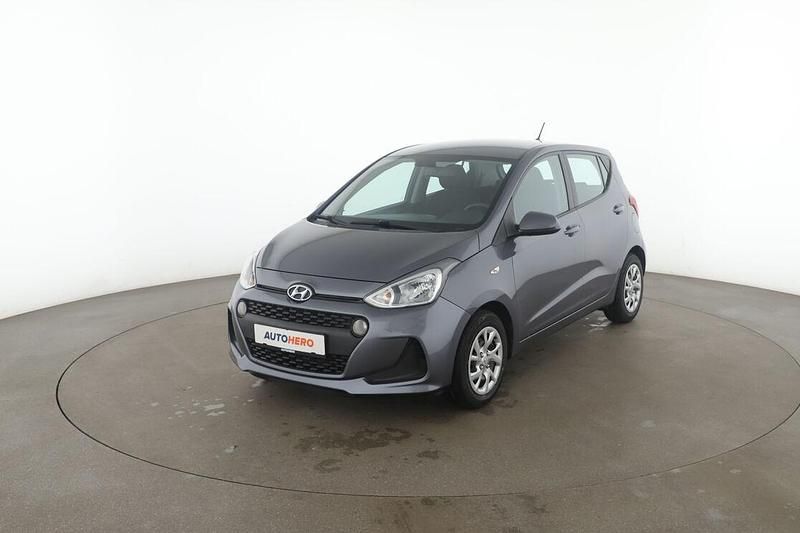 Grau Gebraucht 2017 Hyundai i10 Passion Kleinwagen | 12.440 € (Teuer) - Bild 1/3