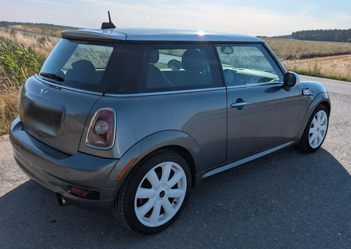 Gebraucht Mini Cooper 122 PS (89 kW) 2010 Grau Kleinwagen