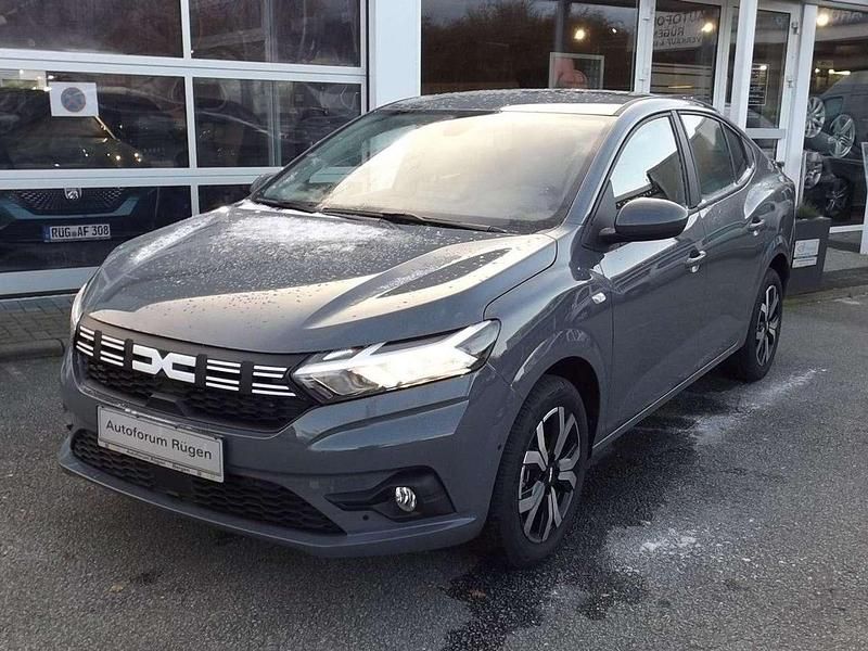 Używany Dacia Logan Prestige 91 KM (66 kW) 2023 Szary Sedan/Limuzyna