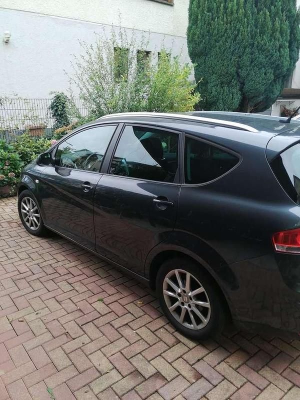 Gebraucht Seat Altea XL Style 125 PS (91 kW) 2011 Van / Kleinbus