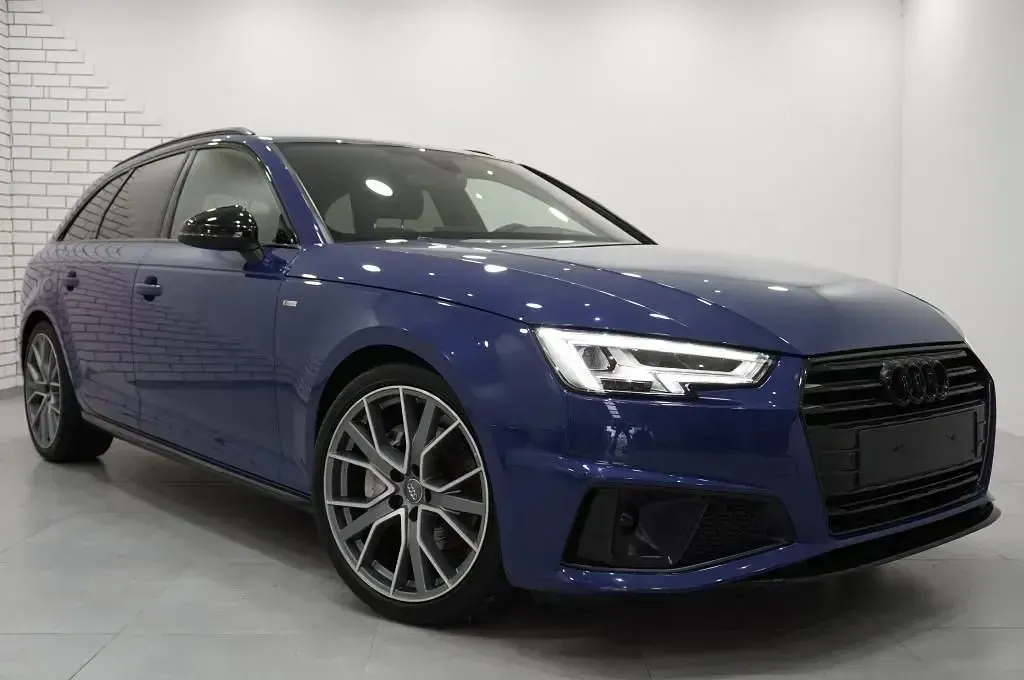 Gebraucht Audi A4 S-Line 190 PS (139 kW) 2019 Blau Limousine