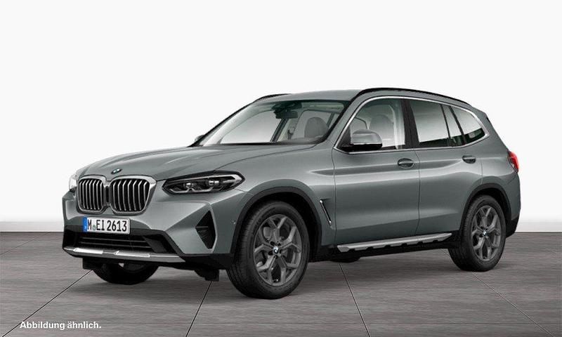 Grau Gebraucht 2022 BMW X3 Shadowline SUV | 40.990 € (Fairer Preis) - Bild 1/3