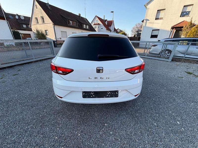 Second-hand Seat Leon Style 131 CP (96 kW) 2018 Alb Hatchback
