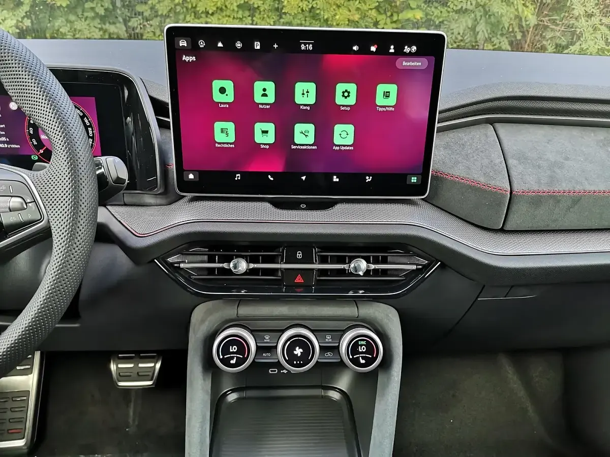 Neu Skoda Kodiaq RS 265 PS (194 kW) 2026 Moonweiss metallic SUV