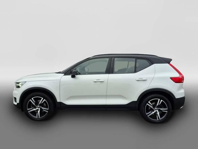 Gebraucht Volvo XC40 Plus 163 PS (119 kW) 2025 Weiß SUV
