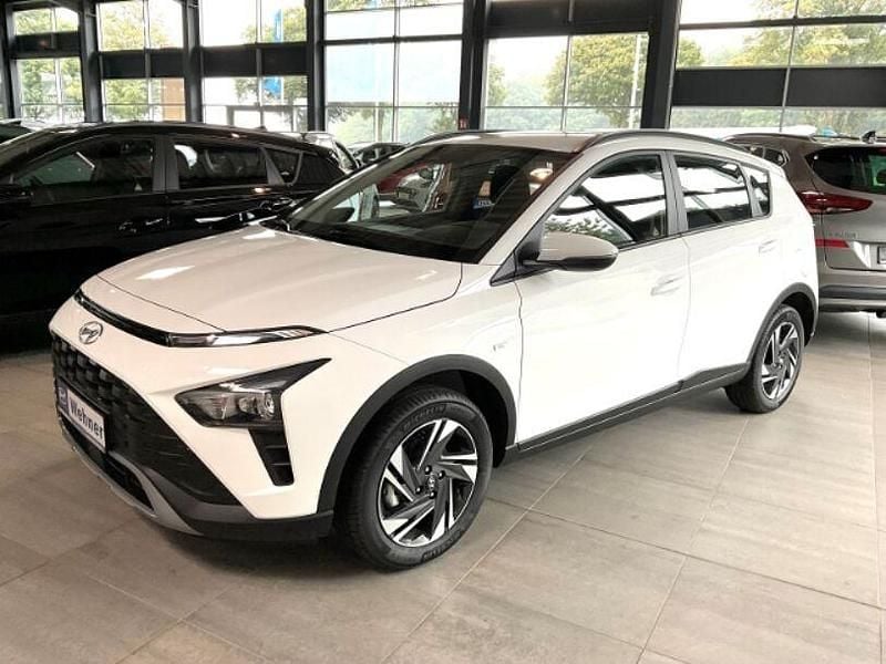 Gebraucht Hyundai Bayon Select 101 PS (74 kW) 2024 Weiss SUV